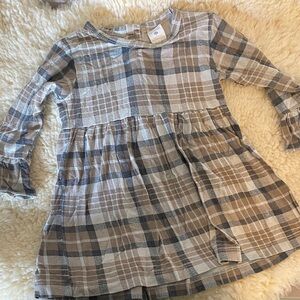 kate quinn Taupe & Gray Plaid Long-Sleeve Dress